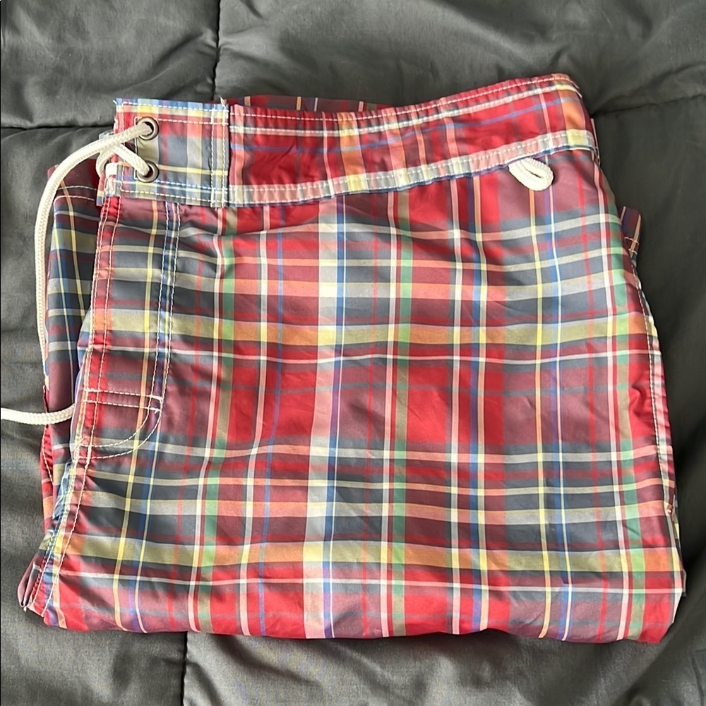 Lands’ End Red Plaid Swim Shorts Size XL